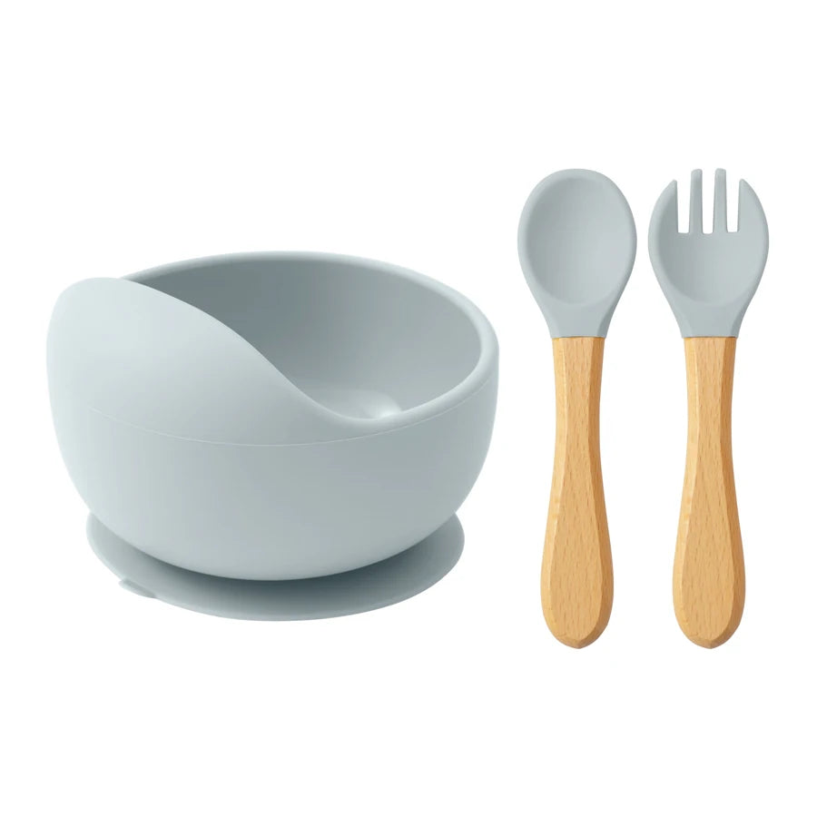 Ensemble d'alimentation pour bébé Mamaplan 3 pièces en silicone : bol à ventouse, cuillère et fourchette d'apprentissage, assiette et accessoires pour bébé.