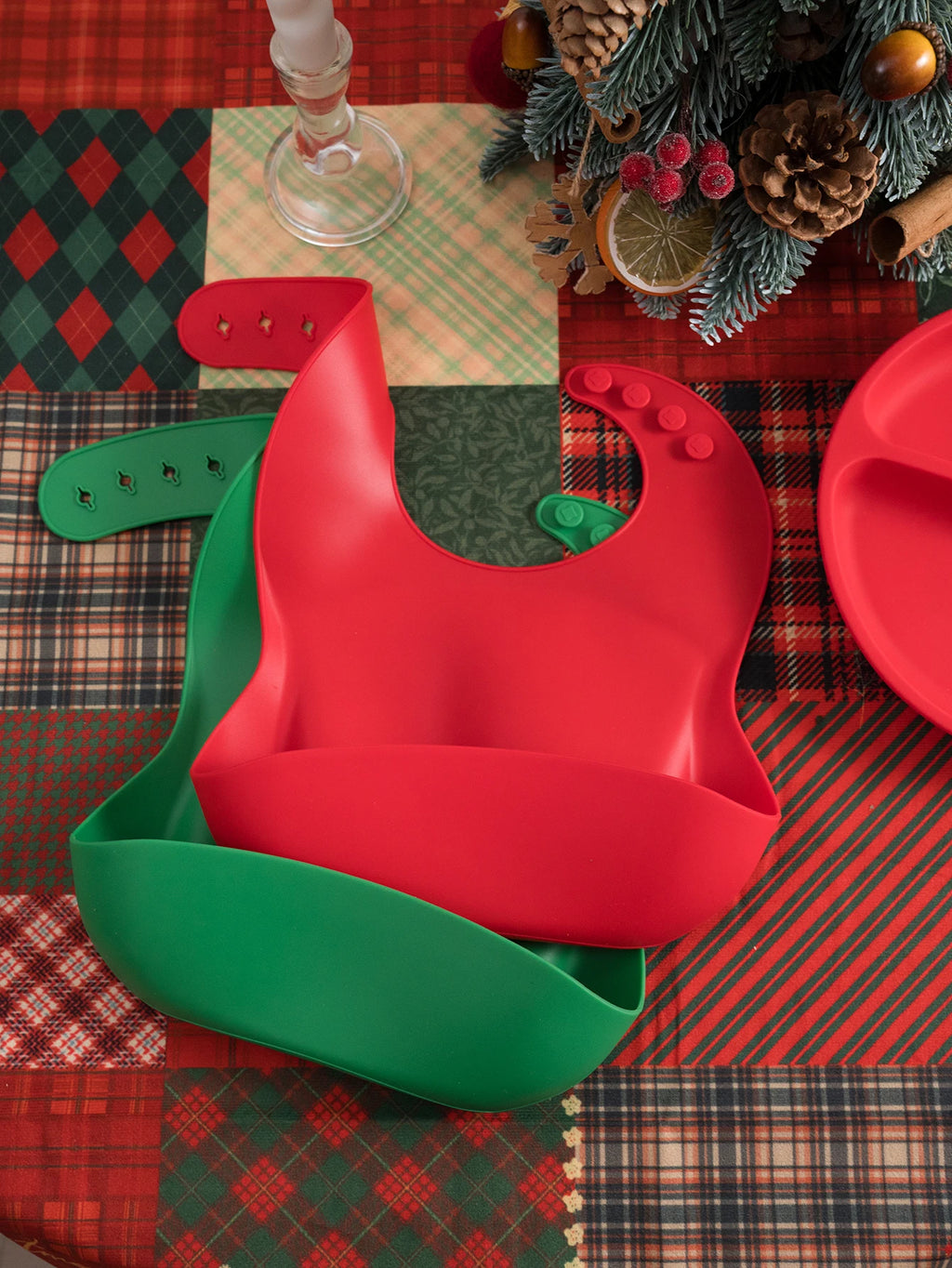 Bavoir bébé en silicone imperméable Color Kids (1 pièce) - Accessoire d'alimentation pour nouveau-né - Bavoir anti-bave - Cadeau de Noël pour bébé.