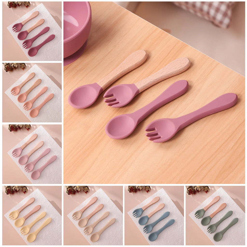 Ensemble de 4 cuillères et fourchettes en silicone Color Kids, sans BPA, avec manches en bois, pour l'apprentissage de l'alimentation des bébés et des nouveau-nés. Accessoires pour nourrissons et nouveau-nés.