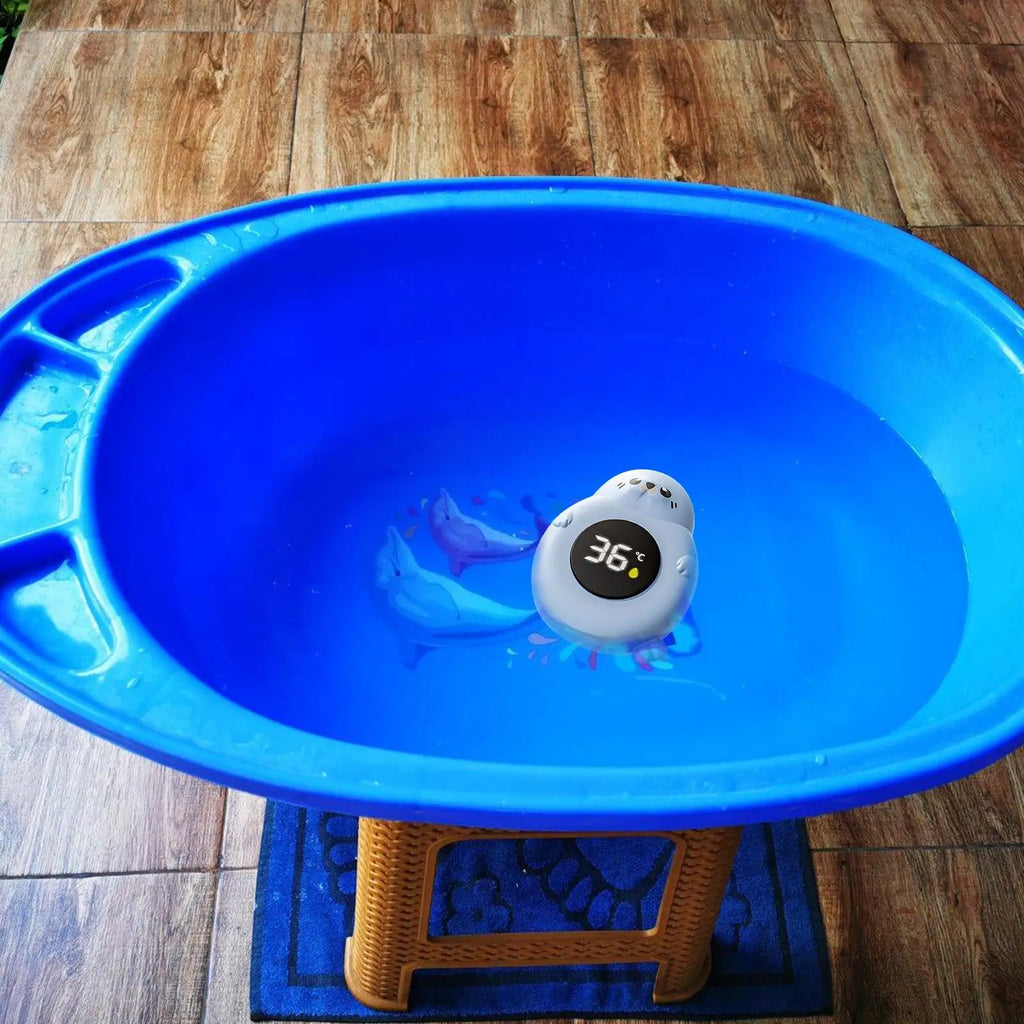 Thermomètre de bain pour bébé avec affichage numérique LED, indicateur de température de l'eau, tube de bain flottant, jouet de sécurité pour une utilisation quotidienne en famille