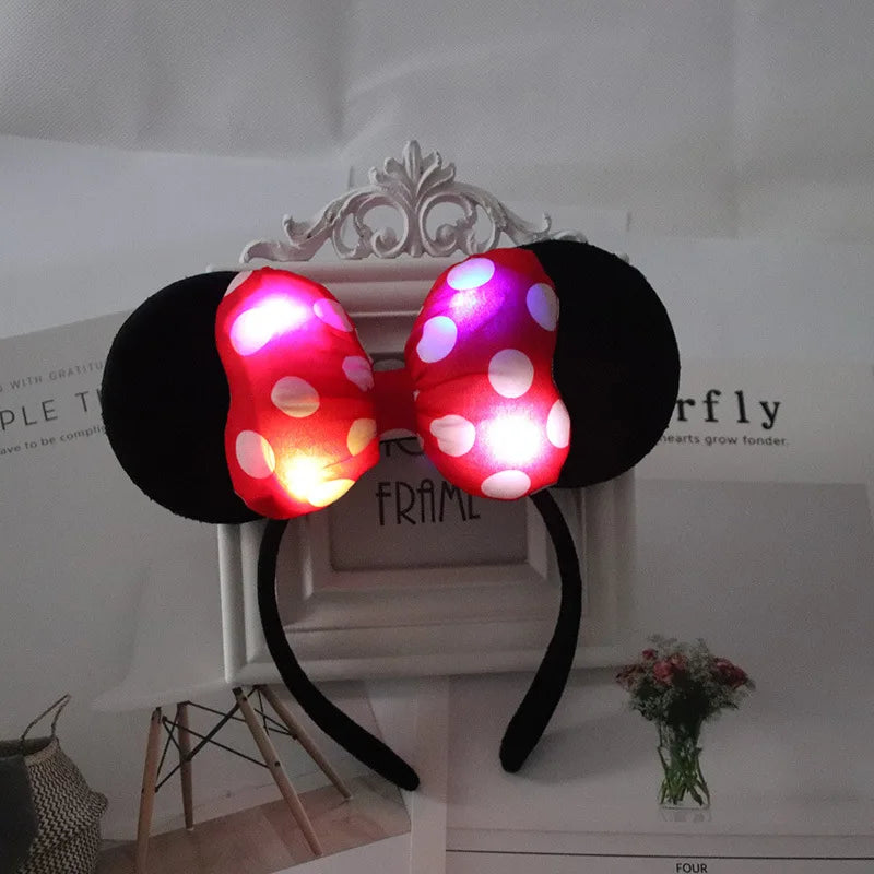 Serre-tête lumineux Minnie Mouse à oreilles de souris, nœud à pois, accessoires pour cheveux pour enfants, lumières clignotantes et jouets colorés.