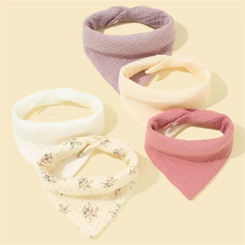 Lot de 5 bavoirs en coton pour nouveau-né, couleur unie, avec bouton, en tissu doux.